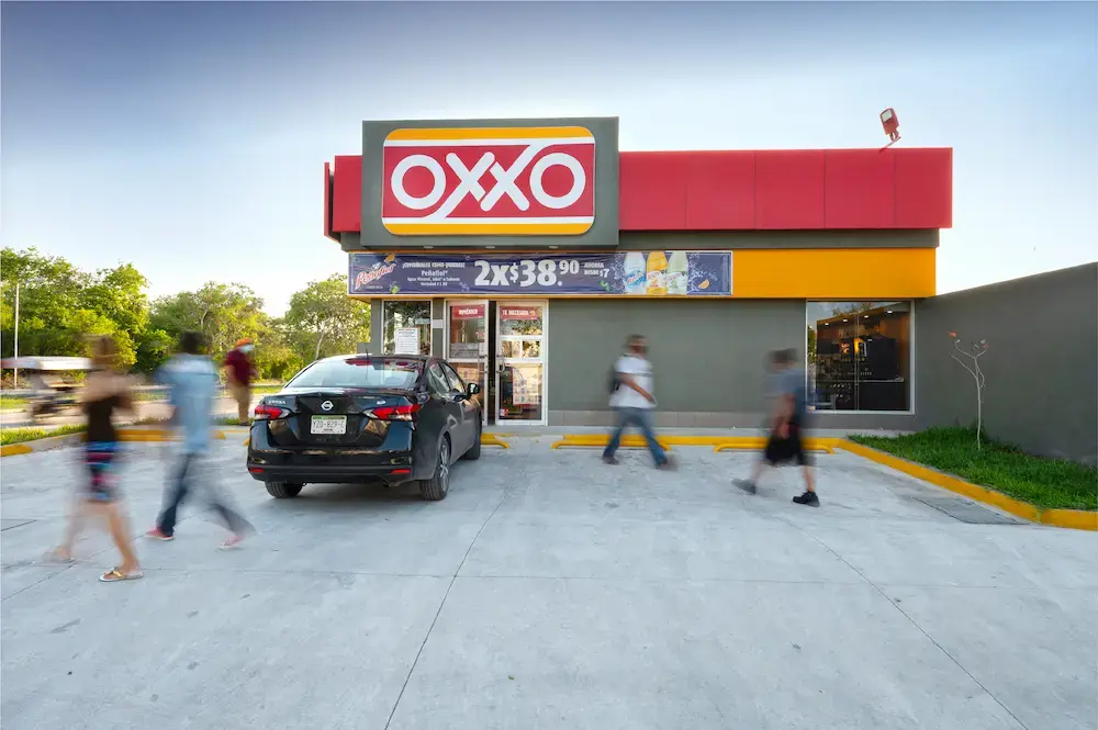 PLAZA OXXO